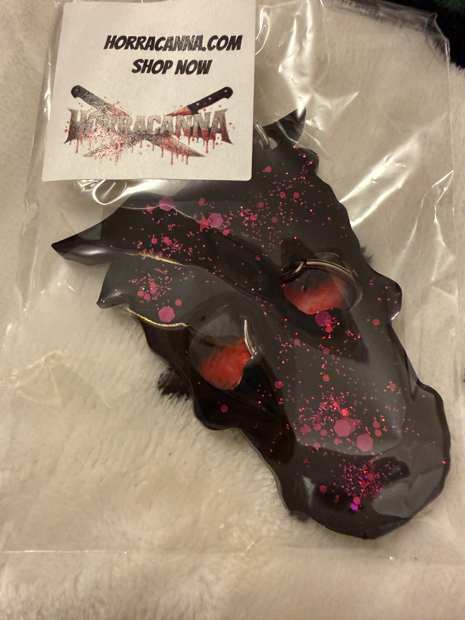 Black Skull Keychain W/glitter