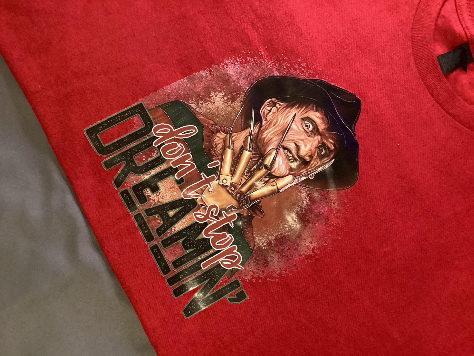 Red Freddy Dreamin Size Size X-lg
