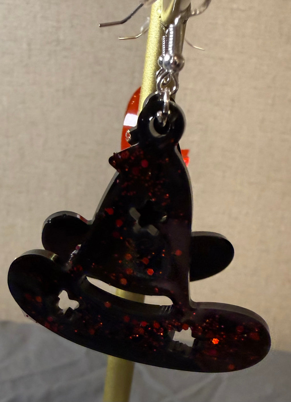 Black witch hat earrings W/glitter